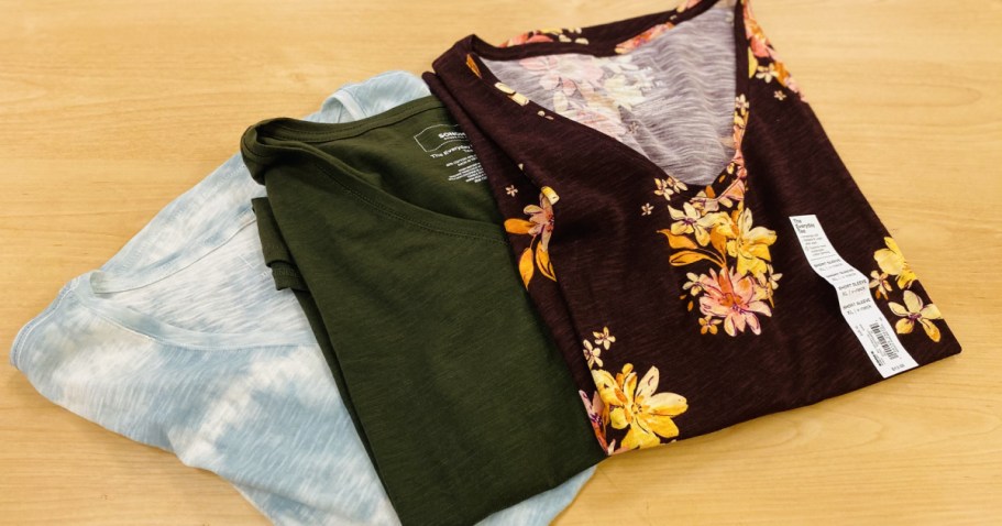 Score Kohl’s Women’s Tees & Tanks from $5