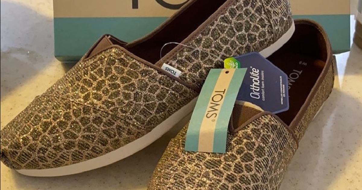 toms free shipping