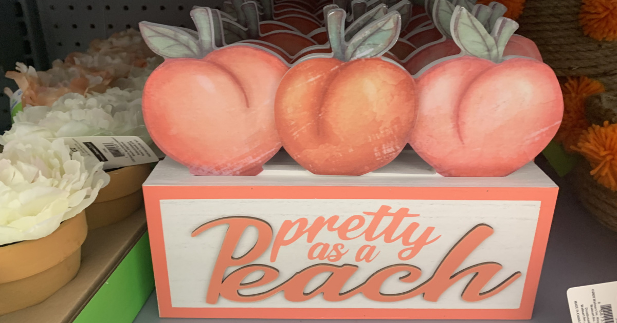 Peach themed Pretty in Peach sign