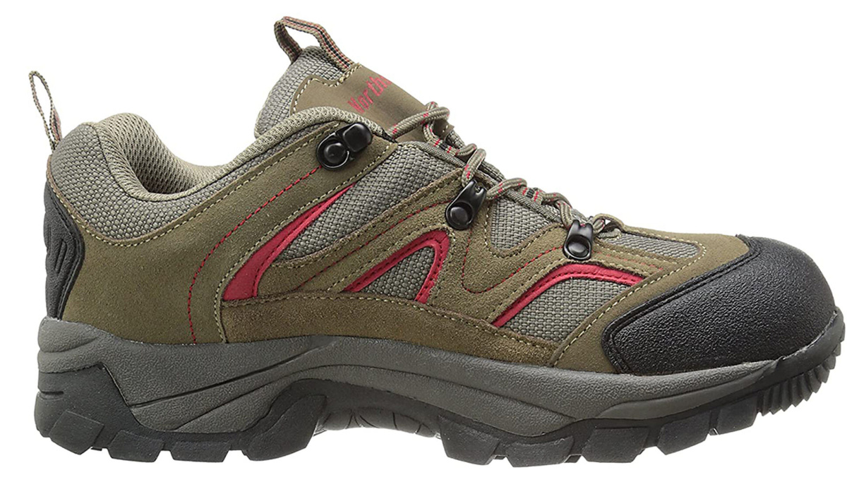 chinook men's cresent low waterproof hiking boot