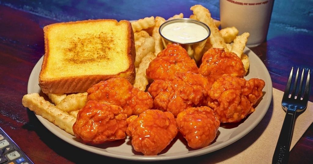 boneless wing meal from Zaxby's