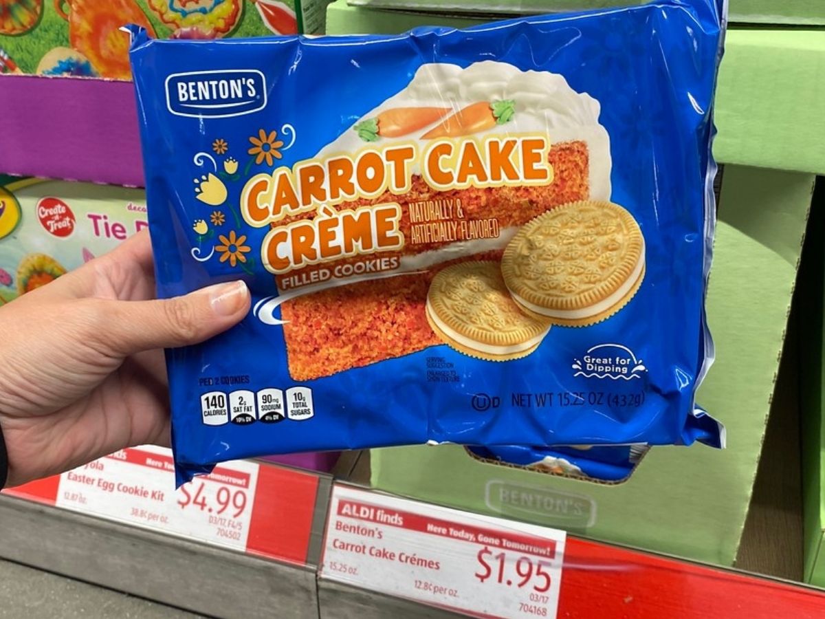 This carrot cake popcorn is so good, y'all need to try it 🤤 : r/aldi