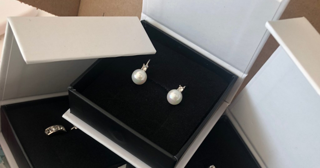 Cate & Chloe Cassie Pearl Earrings in a jewelry box