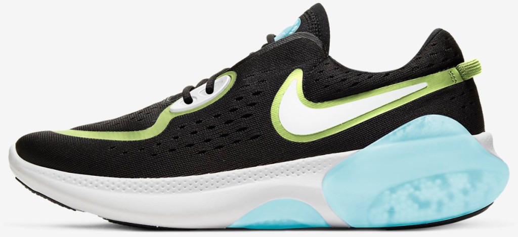 nike women's running shoes