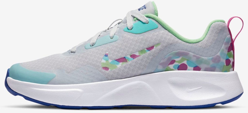 nike kids running shoes