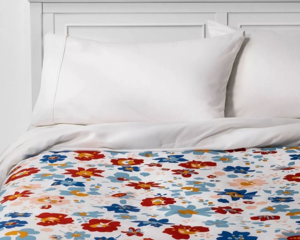 Room Essentials Reversible Floral Comforter on bed