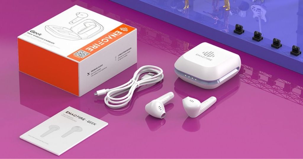 enacfire earbuds package and earbuds and case