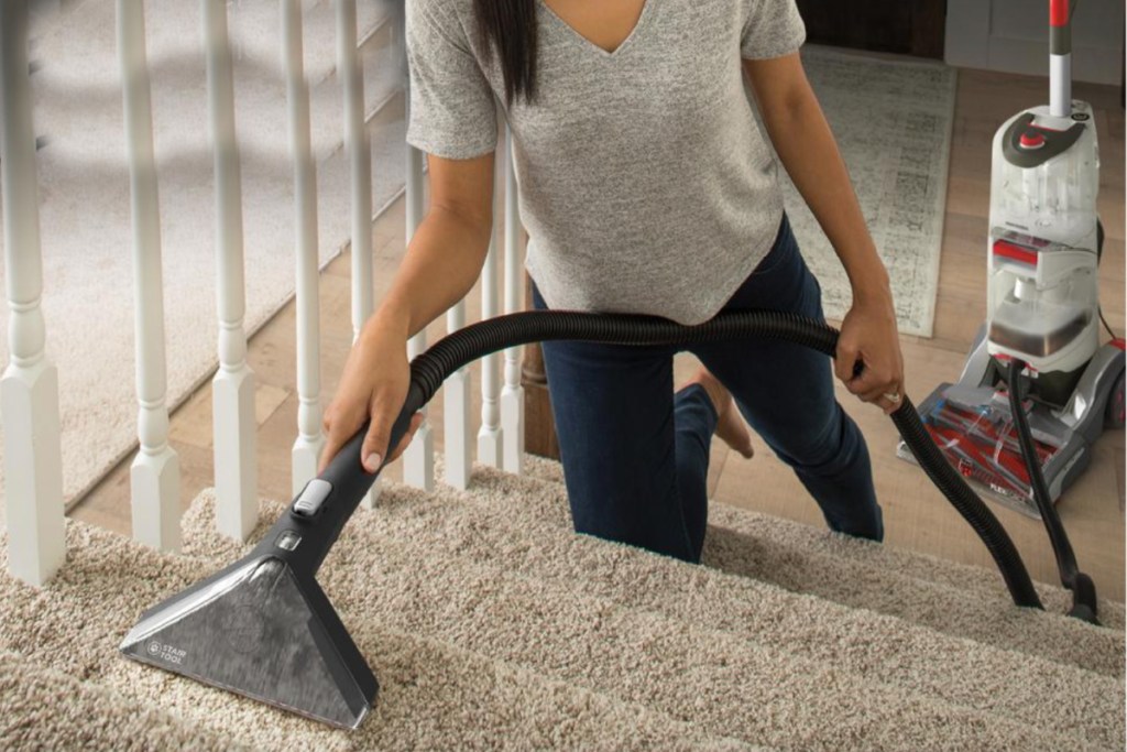 hoover pethair cleaner cleaning carpet