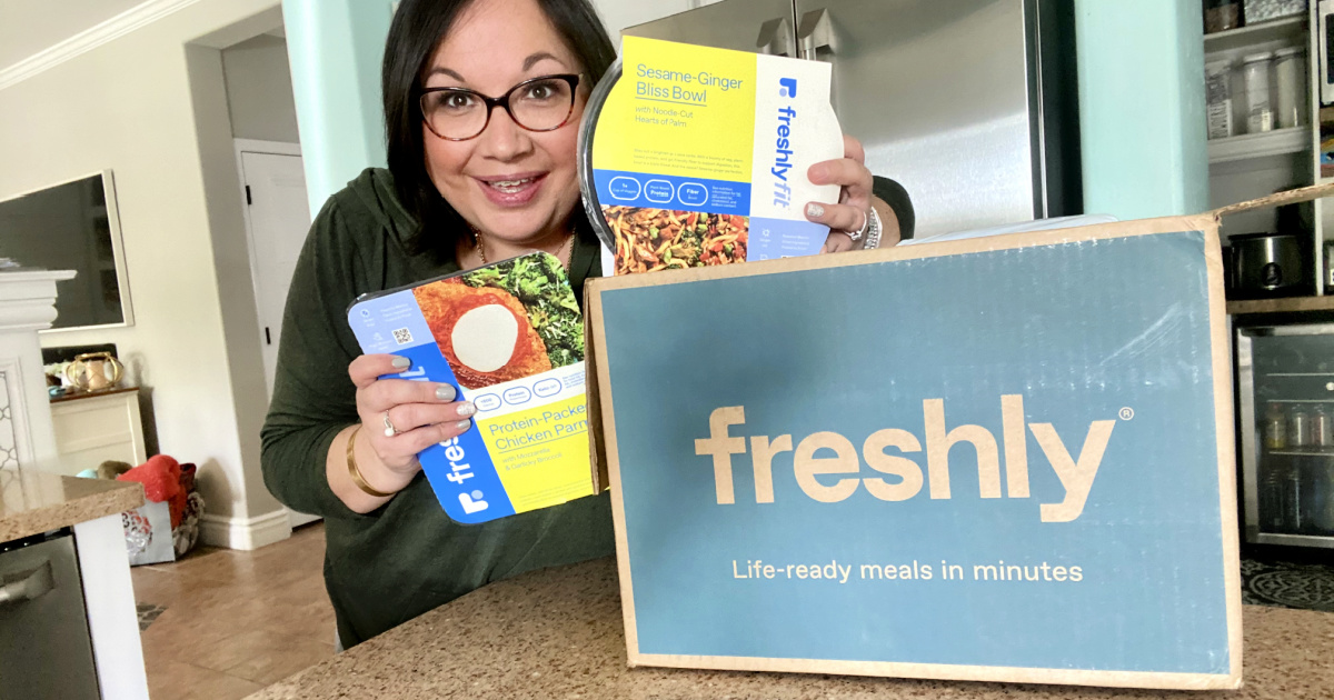 unboxing freshly fit meals