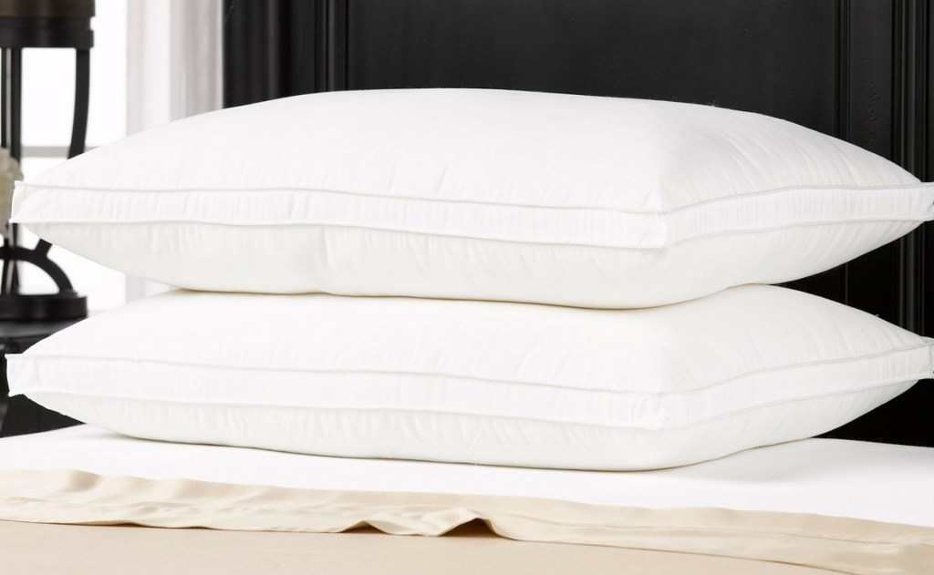 stack of two pillows