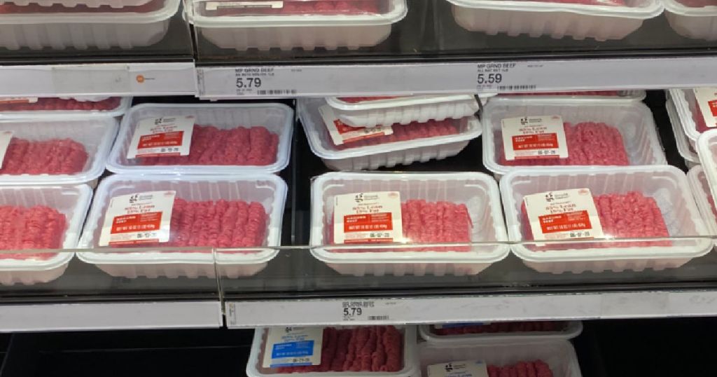 ground beef packages in case