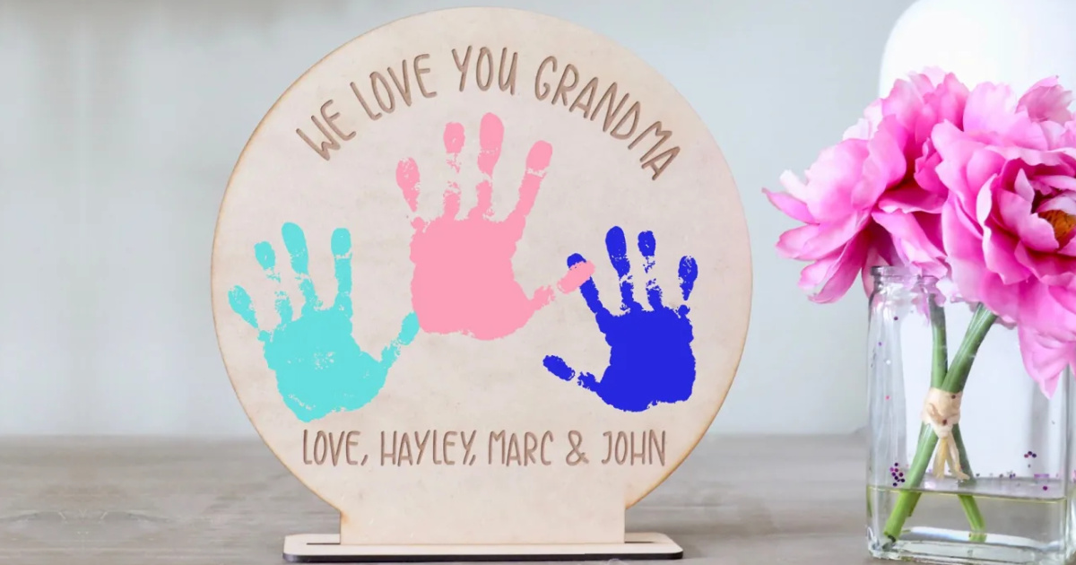 personalize handprint sign