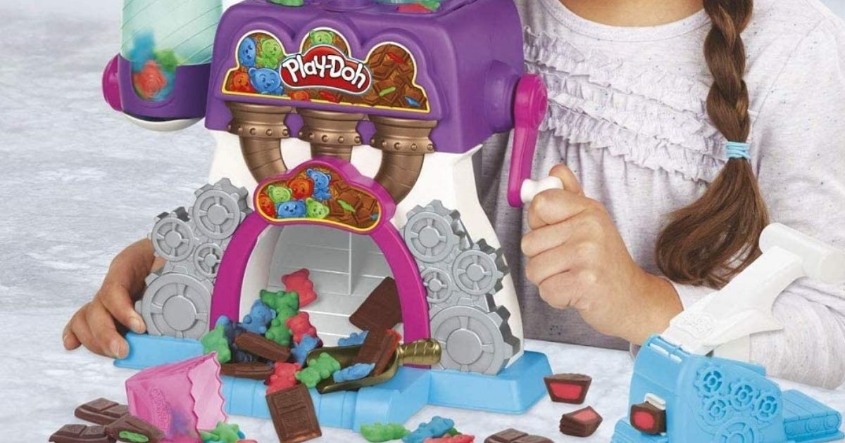Play-Doh Kitchen Creations Candy Delight Playset Only $14.99 on Amazon | Great Reviews