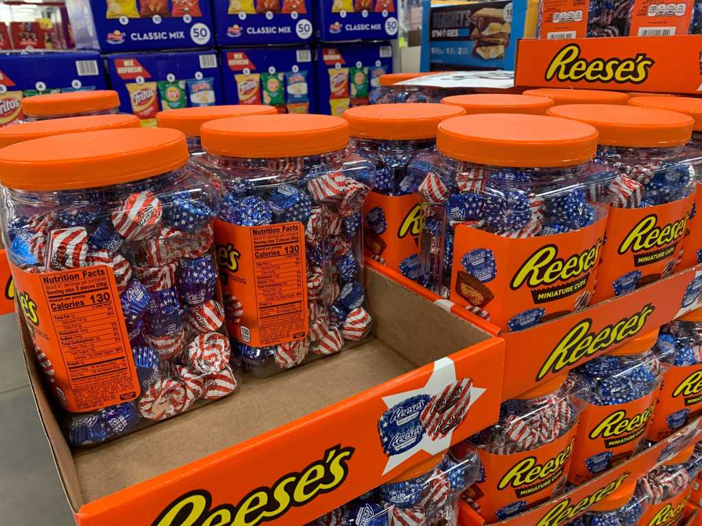 USA Flag Reese's Peanut Butter Cups