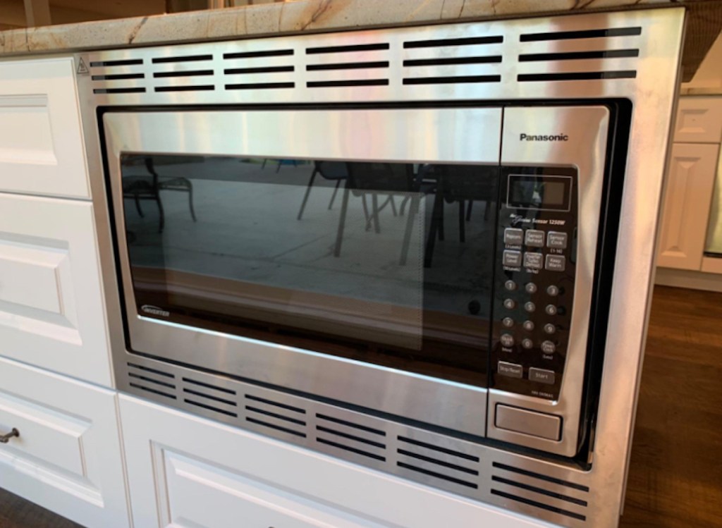 The 9 Best Microwaves to Buy for Every Budget in 2021 Hip2Save