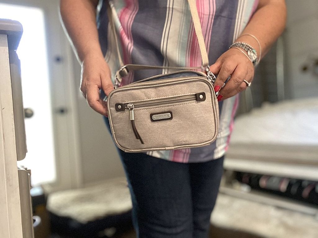 woman wearing Baggallini crossbody bag