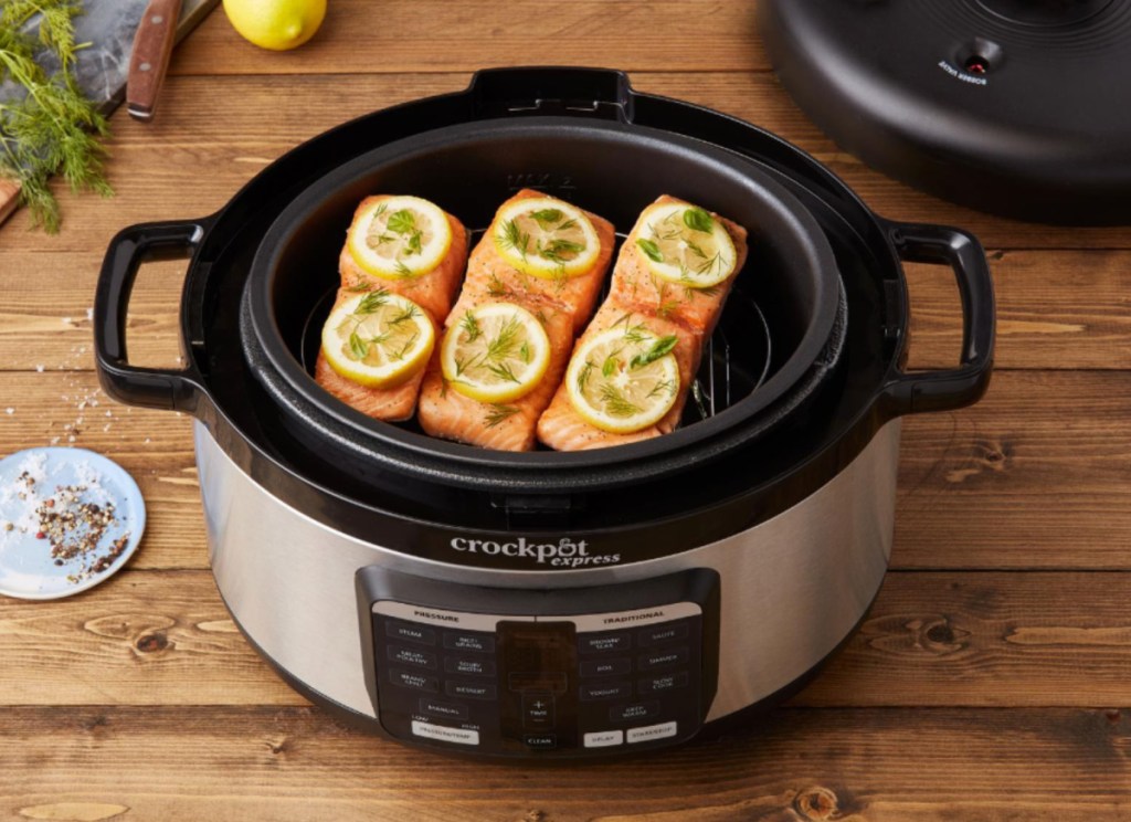 crock pot express pressure cooker with salmon