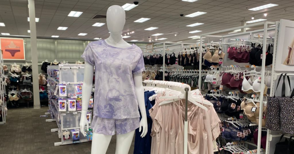 mannequin with sleepwear on