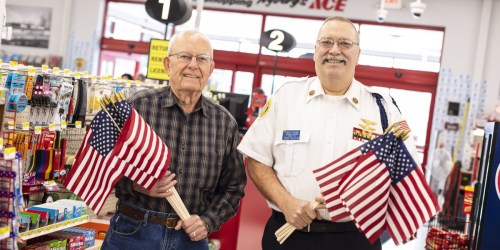 Best 2022 Memorial Day Sales | Free American Flag, 40% Off Tumblers, & More