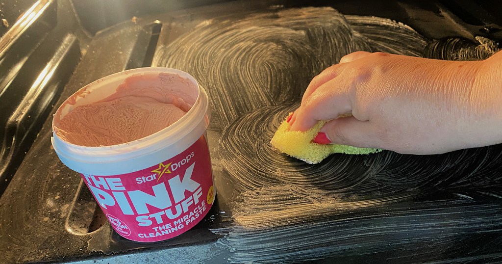 using the pink stuff to clean the oven