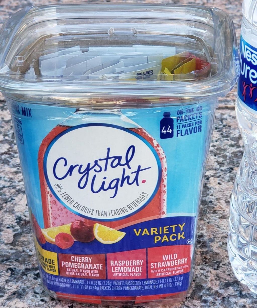 Crystal LIght drink packets