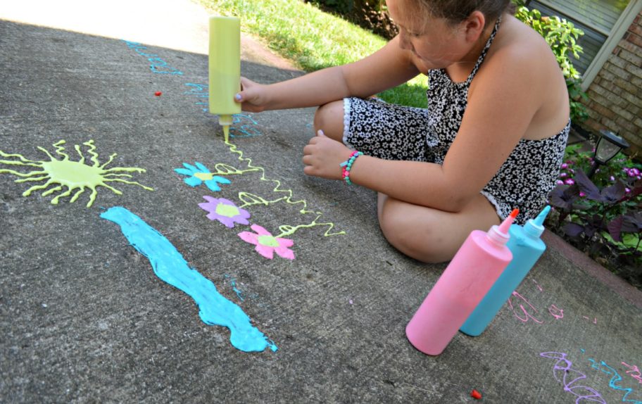drawing with Puffy Sidewalk paint