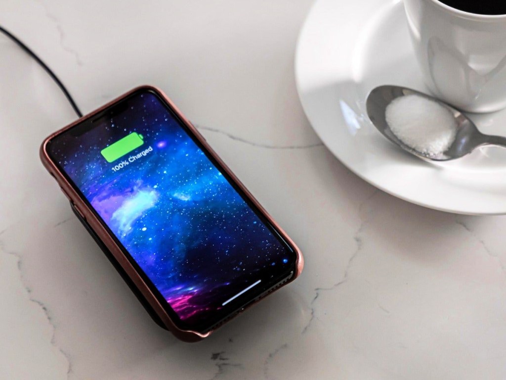 Mophie iPhone Wireless Charging Stand Only $9.99 Shipped for Amazon ...