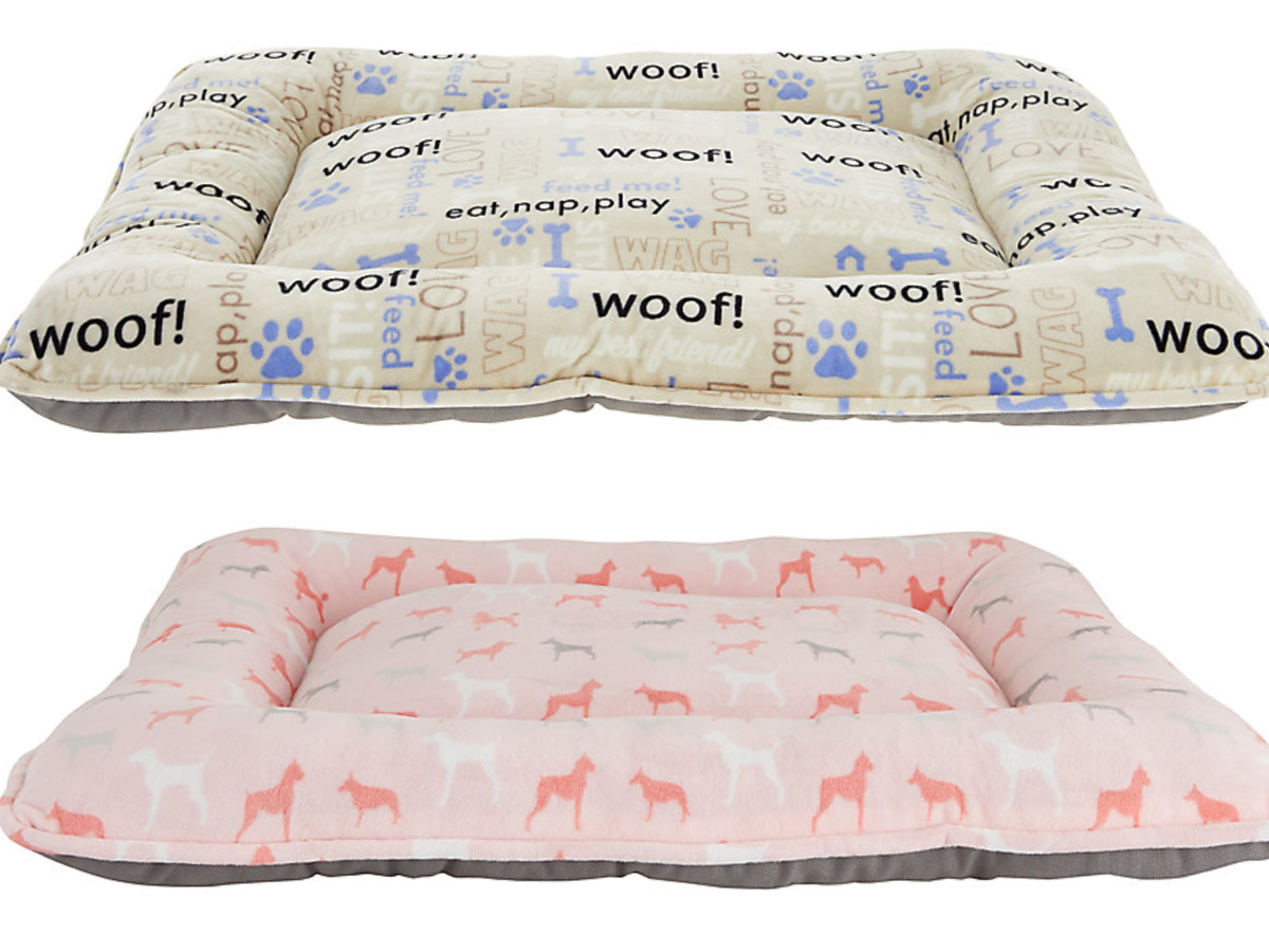 Top Paw® Pink Dog Classic Pillow Pet Bed