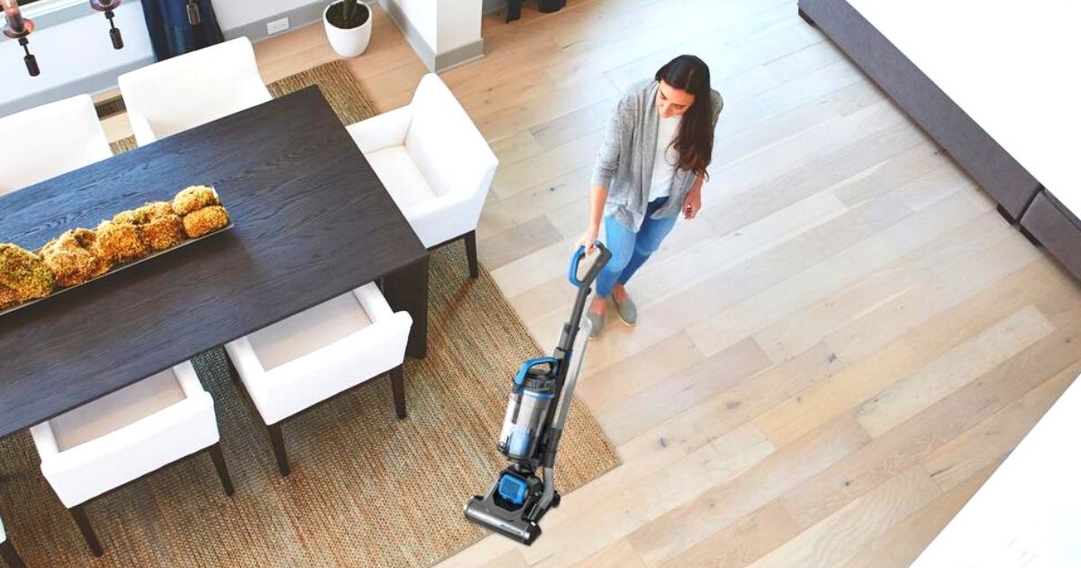 Eureka Lightweight Upright Vacuum 