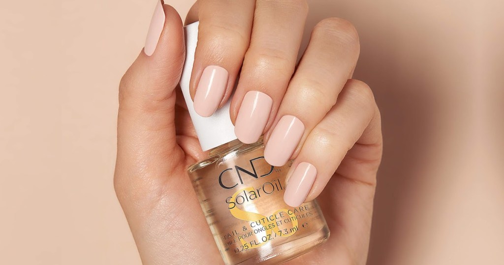 cnd oil in hand