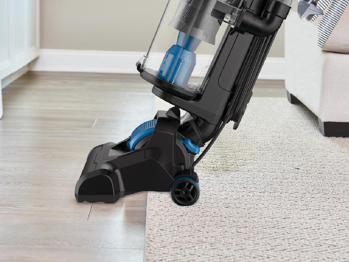Eureka Lightweight Upright Vacuum 