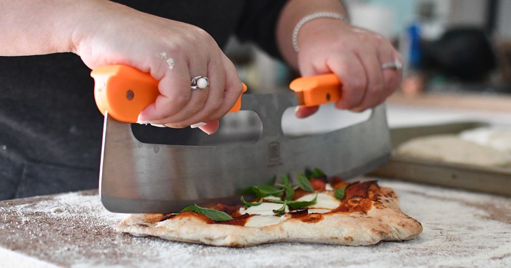 using pizza cutter rocker blade