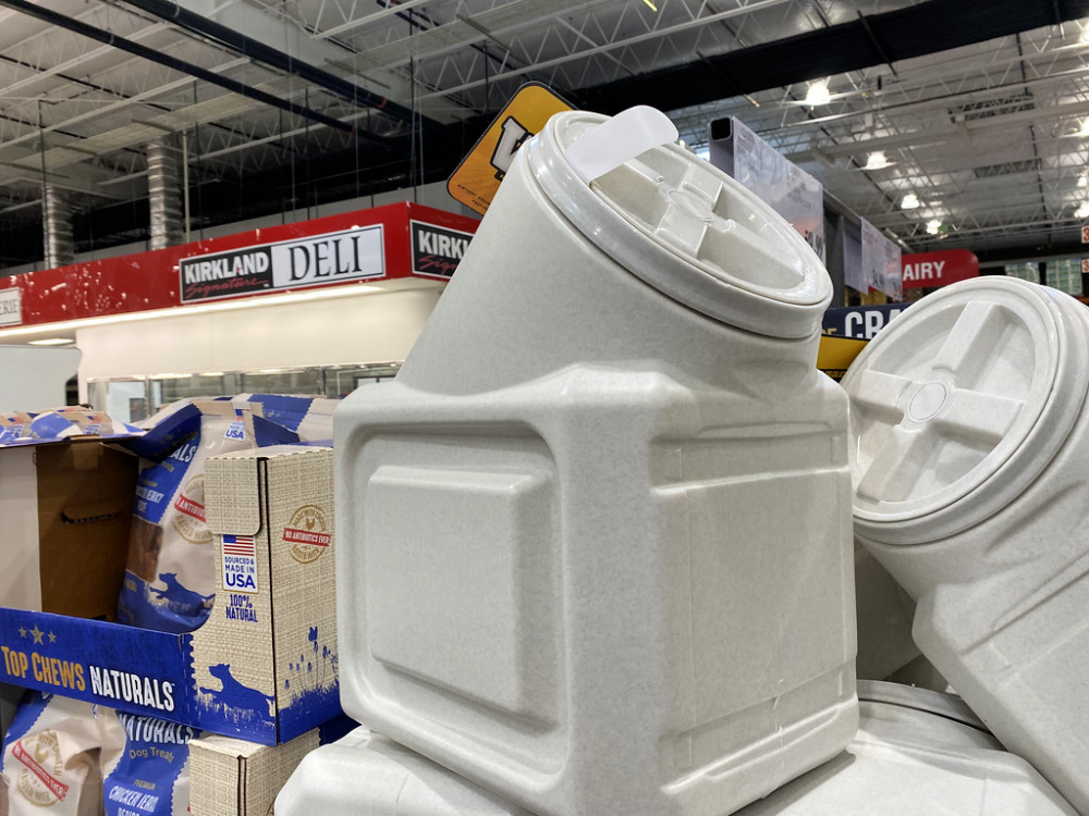 Pop Up Pet Pool w 3 Floating Toys Only 36.99 at Costco