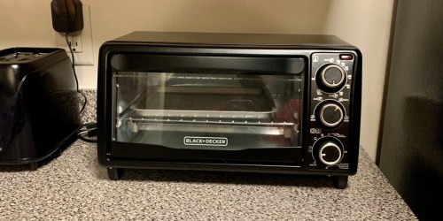 Black & Decker 4-Slice Toaster Oven Only $24 on Macys.com (Regularly $70)