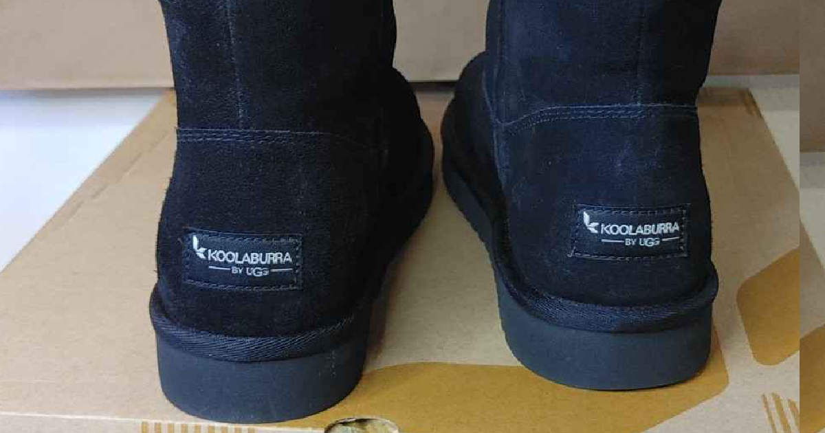 Koolaburra by Ugg Boots sitting on shoe box
