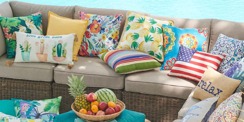 Kohl’s Outdoor Throw Pillows from $7 | Tons of Colors & Print Options