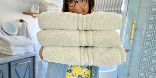 Costco Has Affordable Cotton Towels That Actually Last!