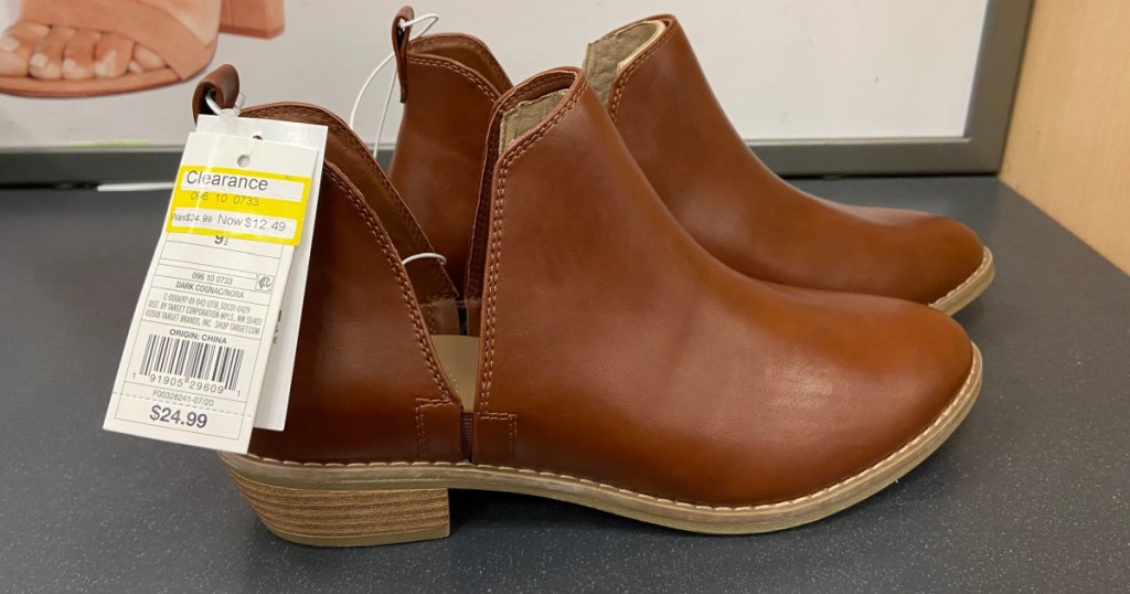 universal thread clearance boots in store