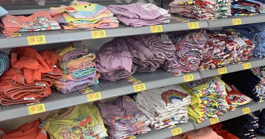 walamrt kdis clothing 