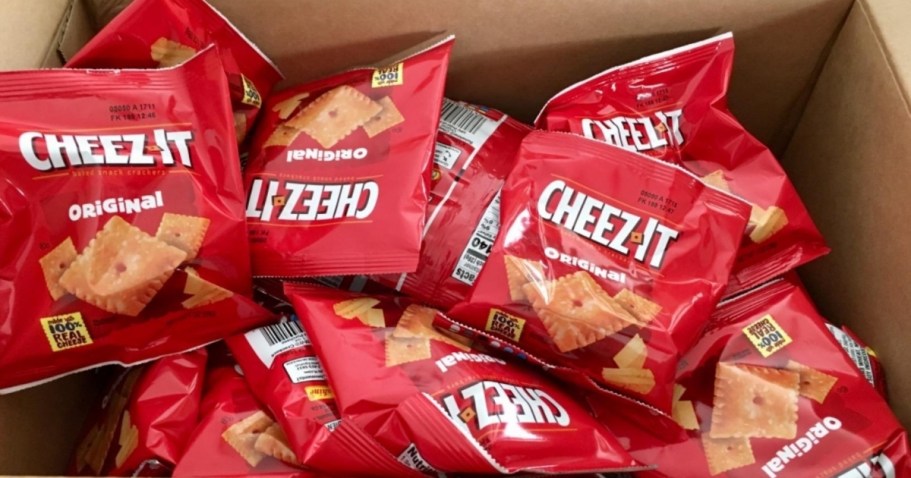 Cheez-It Crackers Snack Bags 40-Count Just $12.81 Shipped on Amazon (Just 32¢ Each)