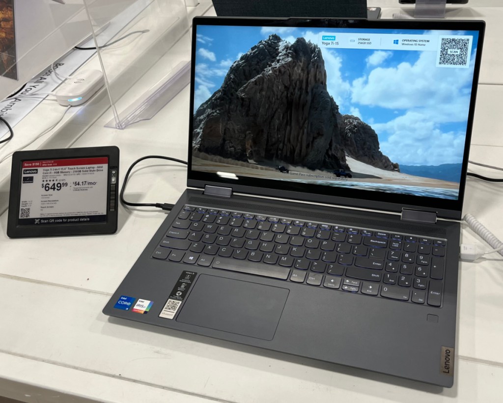 Lenovo Laptop Yoga 7i - best laptop deals 2022