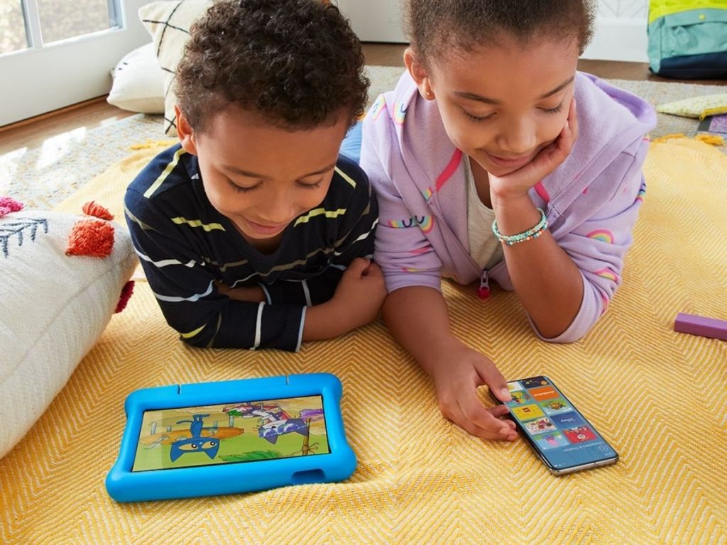 two kids on amazon devices