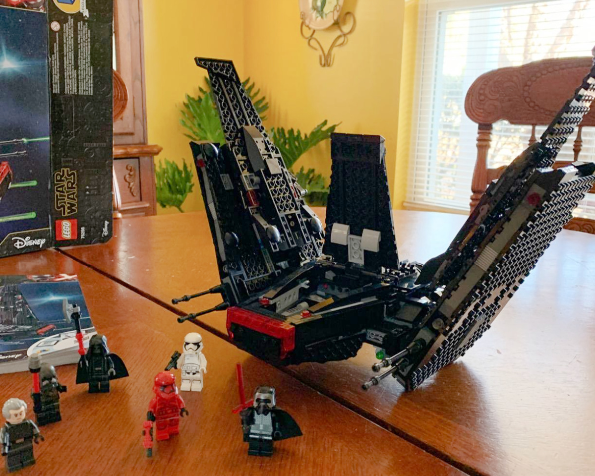LEGO Star Wars Kylo Ren's Shuttle Set w 