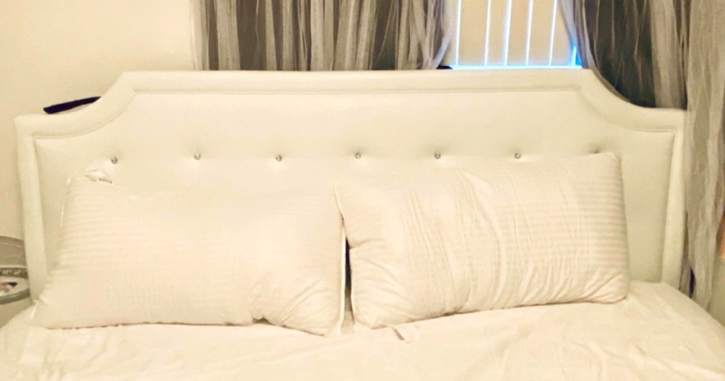 Beckham Hotel Collection 2-Pack Queen Bed Pillows
