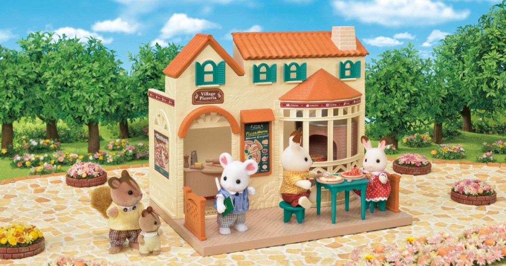  Calico-Critters-Village-Pizzera playset with characters