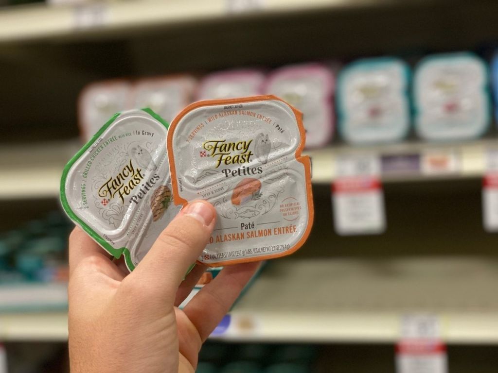 New Fancy Feast® Petites Available at PetSmart w/ Free Same Day