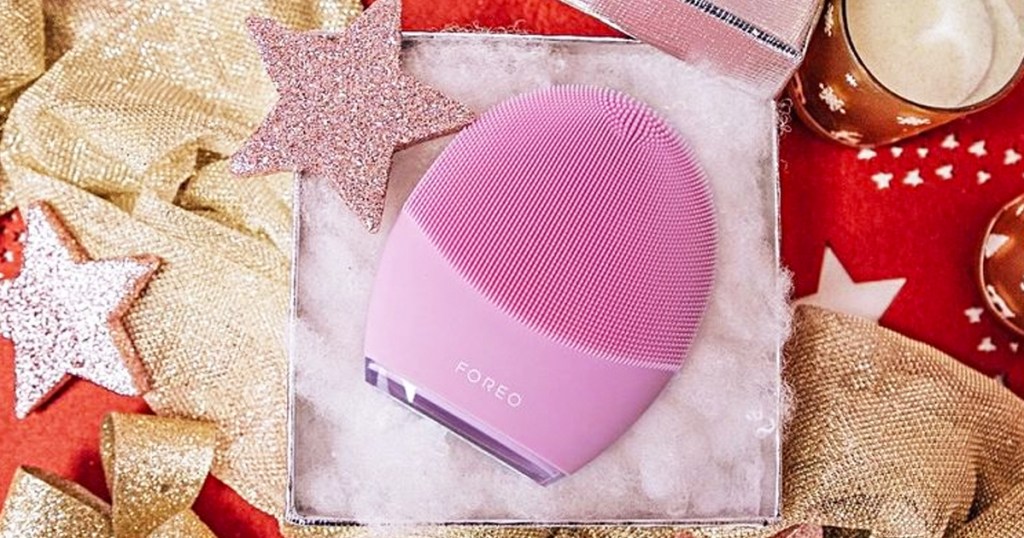 pink foreo brush in a gift box