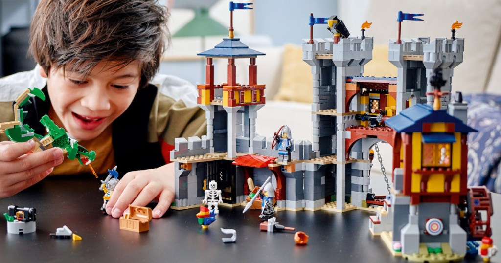 LEGO Creator Medieval Castle 1426-Piece Building Set