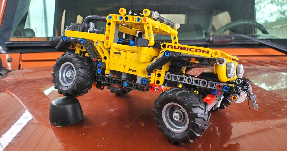 LEGO Technic Jeep Wrangler Set Only $39.99 Shipped on Amazon (Regularly $50)