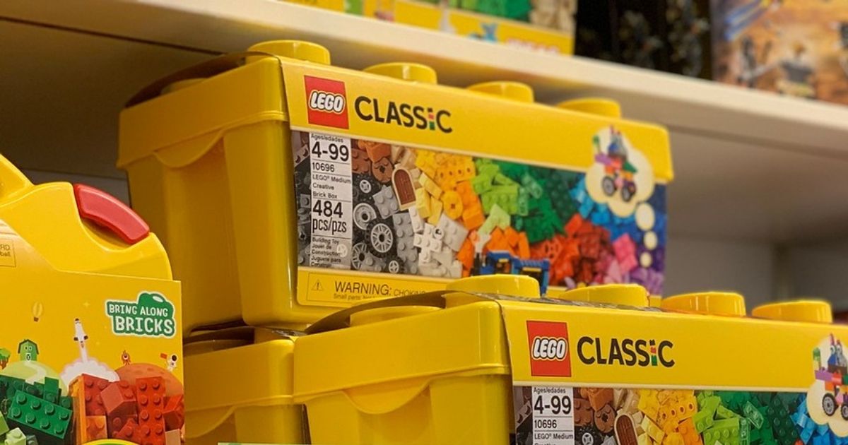 LEGO Classic Medium 484-Piece Brick Box Only $28 Shipped on Amazon (Regularly $35) | Hip2Save